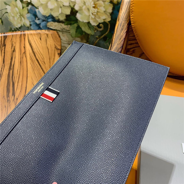 Thom Browne 톰브라운 클러치 TB506910-4