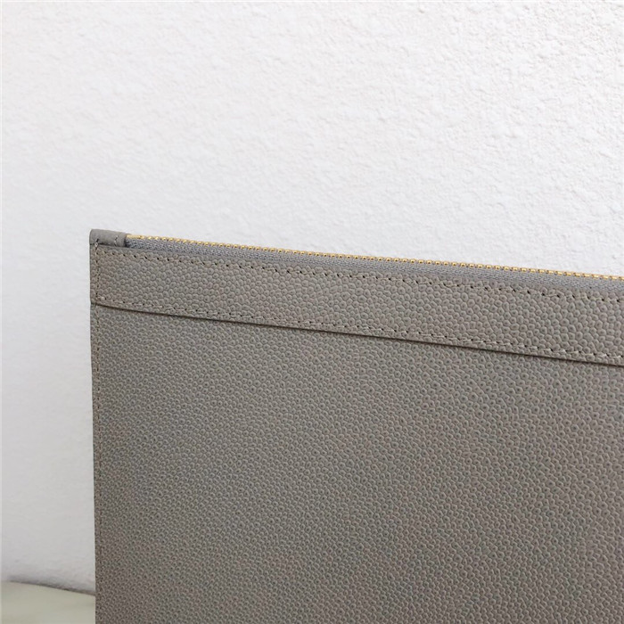  Thom Browne 톰브라운 클러치 TB506913  2020/신상