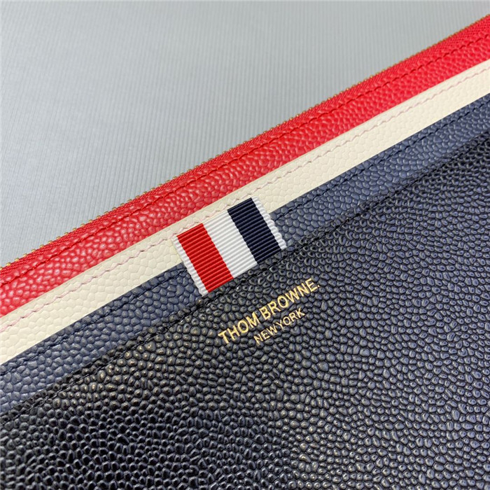 톰브라운 클러치 TB506914  신상