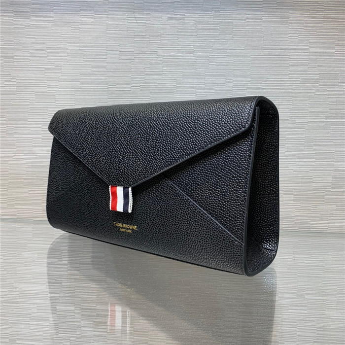 톰브라운 숄더백 TB801620