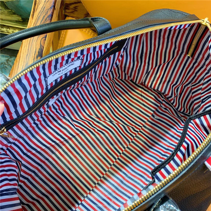 톰브라운 여행구 TB577249 신상