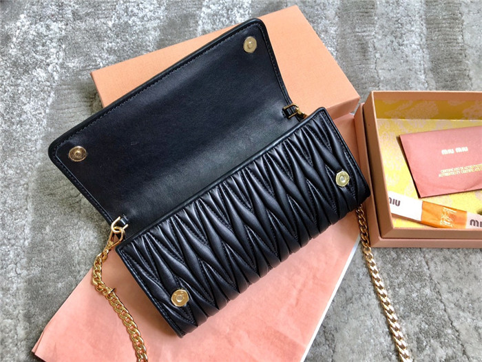 미우미우 숄더백 5DH002 2020/신상