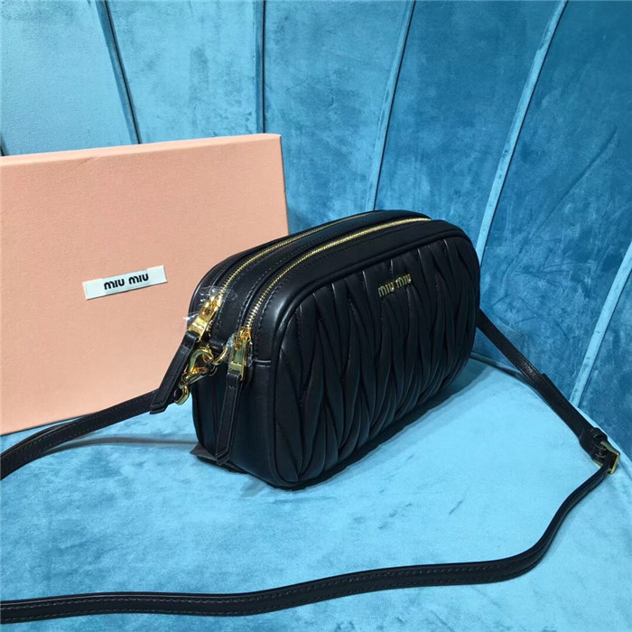 미우미우 미니 카메라백 5BH539-3 2020/신상