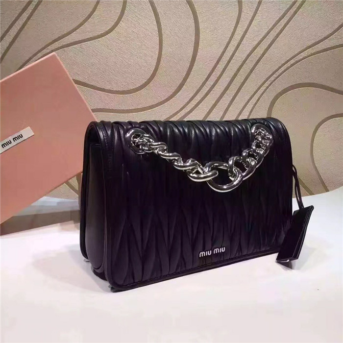 미우미우 체인백 5BD015-1 2020/신상
