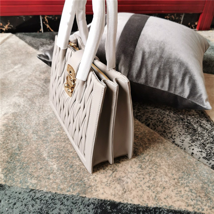  Miumiu 미우미우 토트&숄더백 5BA126-1 2020/신상