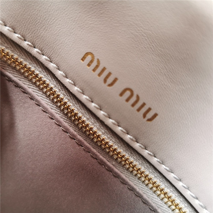  Miumiu 미우미우 토트&숄더백 5BA126-1 2020/신상