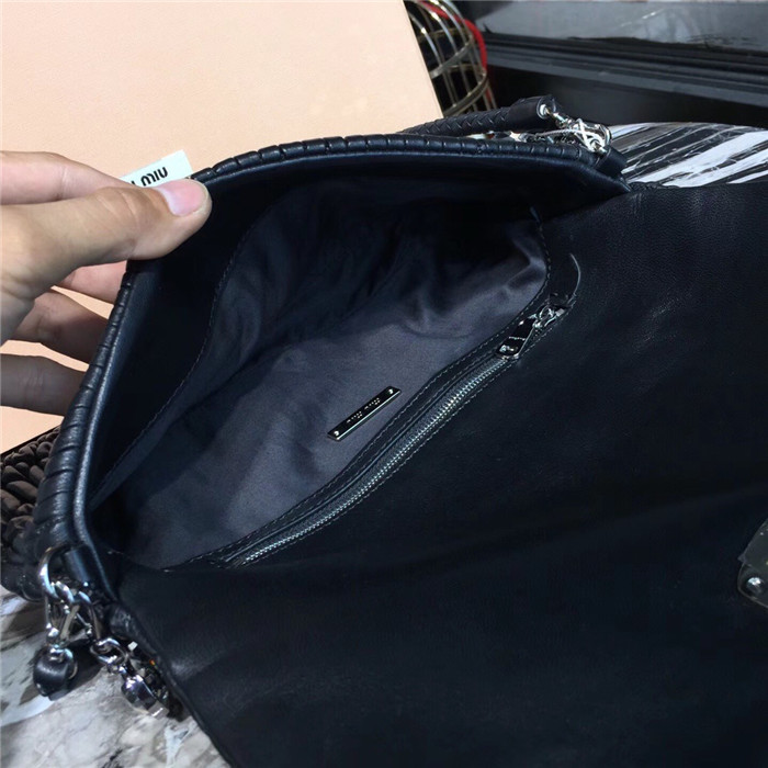 미우미우 숄더백 5BD233-1 신상