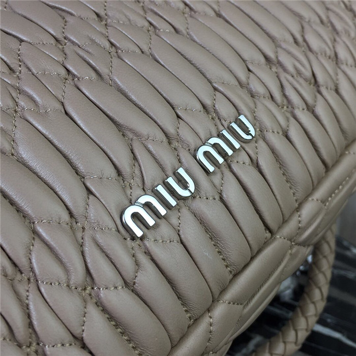 미우미우 숄더백 5BD233-2 신상