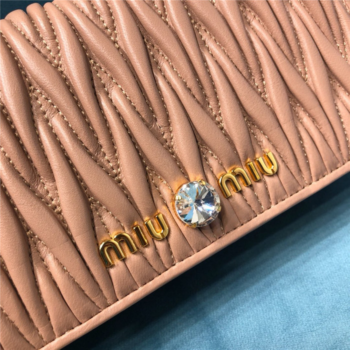 미우미우 체인숄더백 5ZH029-1 2020/신상