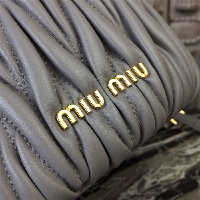 미우미우 버킷백 5BE014-3 2020/신상