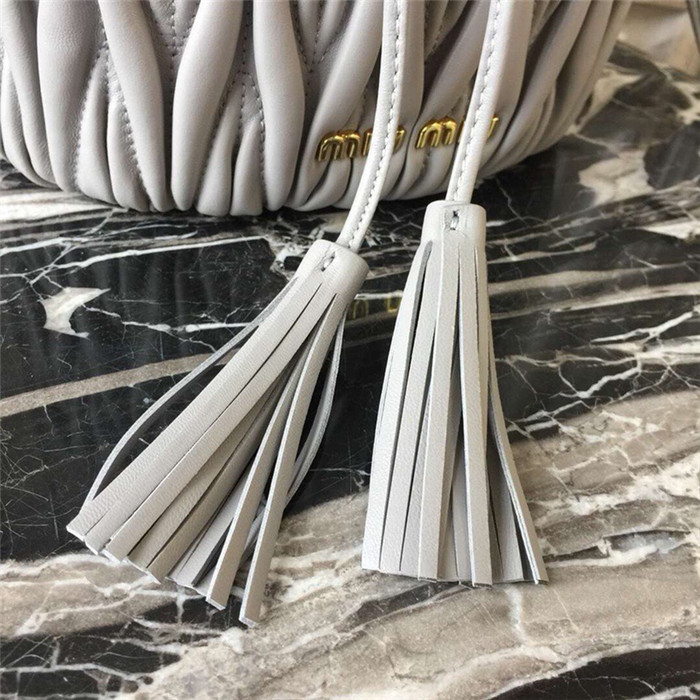 미우미우 버킷백 5BE014-3 2020/신상