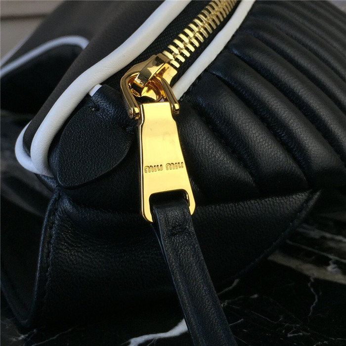 미우미우 마테라쎄 힙색 5BL008-1 2020/신상