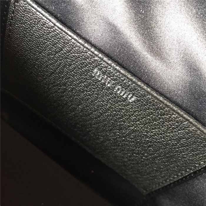 미우미우 마드라스 박스백 5BH121-1 2020/신상