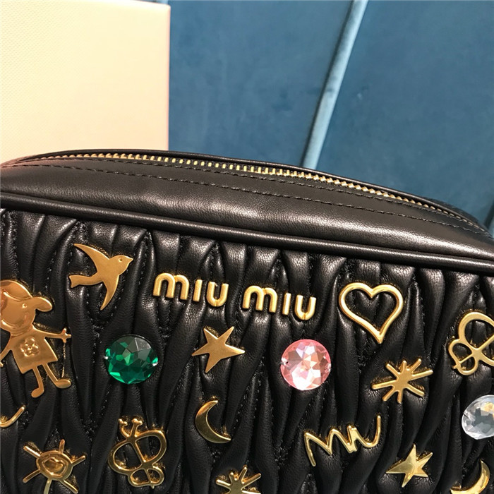 미우미우 카메라백 5BH118-1 2020/신상