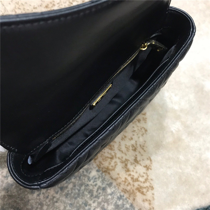 미우미우 체인 숄더백 5BD104-1 2020/신상