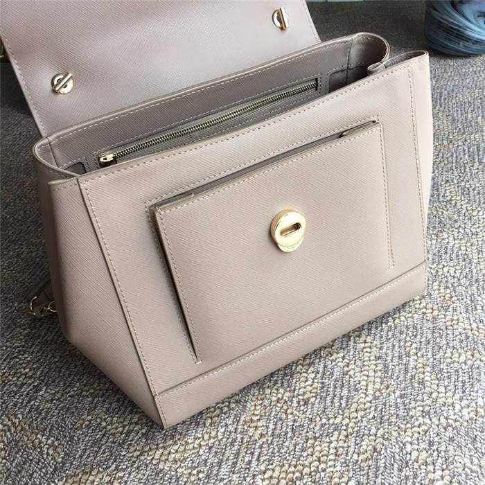 페레가모 바라 플랩백 GM 21F558-2