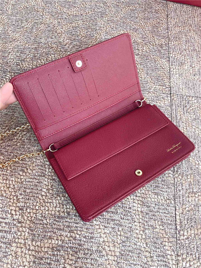 페레가모 미니 체인 숄더백 22C916-1