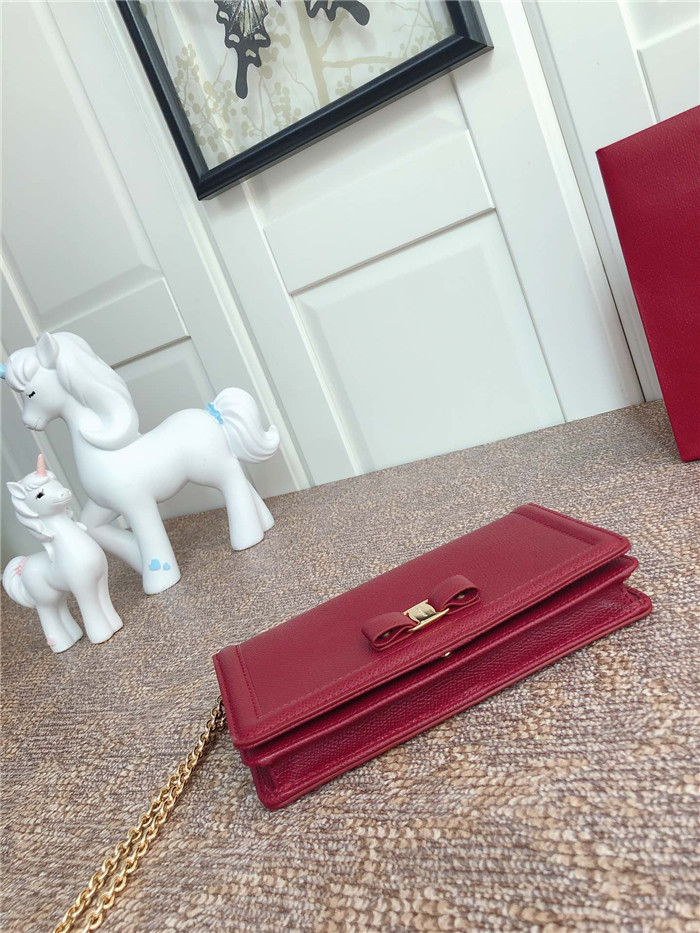 페레가모 미니 체인 숄더백 22C916-1