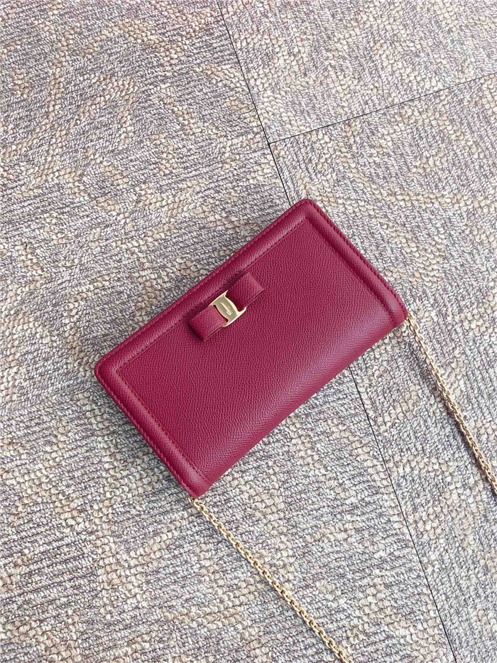 페레가모 미니 체인 숄더백 22C916-1