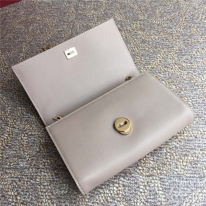 페레가모 체인 숄더백 21CM 22B558-2