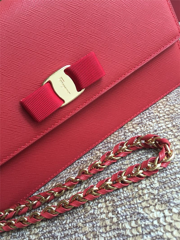 페레가모 플랩백 21E480-4