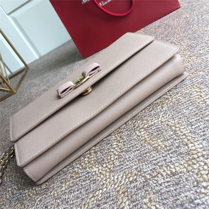 페레가모 플랩백 21E480-5