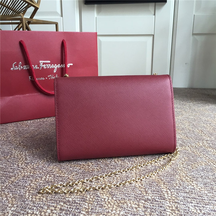 페레가모 미니 체인 숄더백 19CM 22B558-1