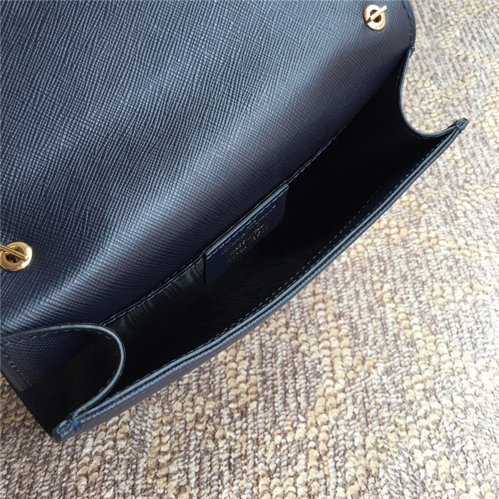 페레가모 미니 체인 숄더백 19CM 22B558-2