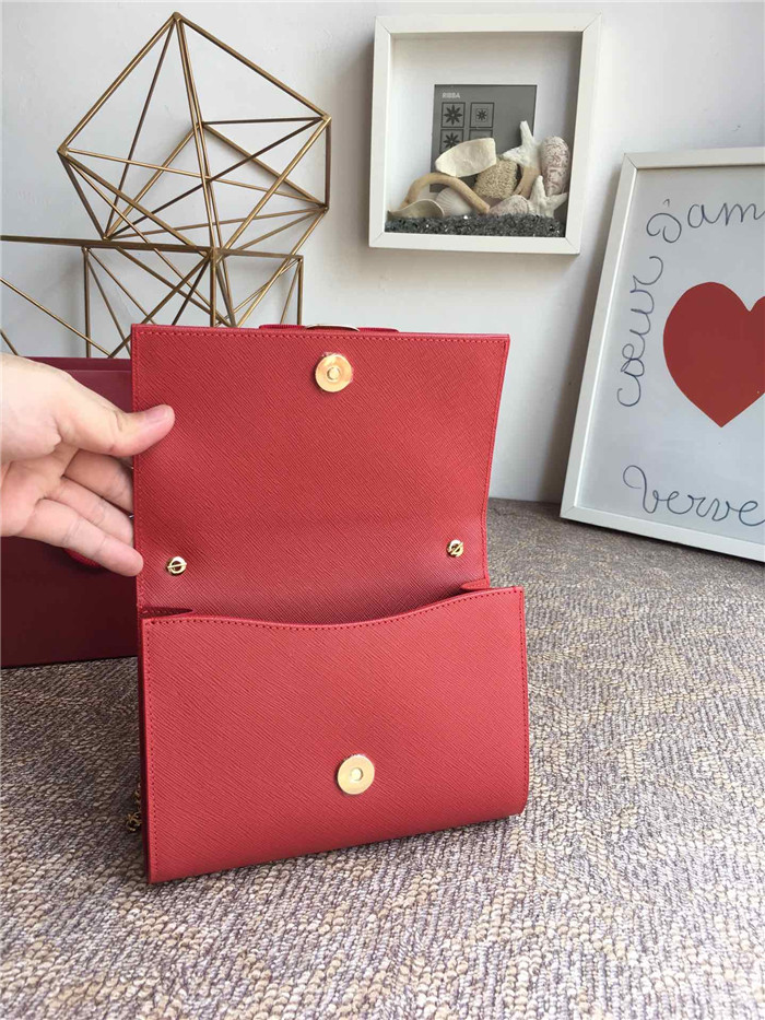 페레가모 미니 체인 숄더백 19CM 22B558-3