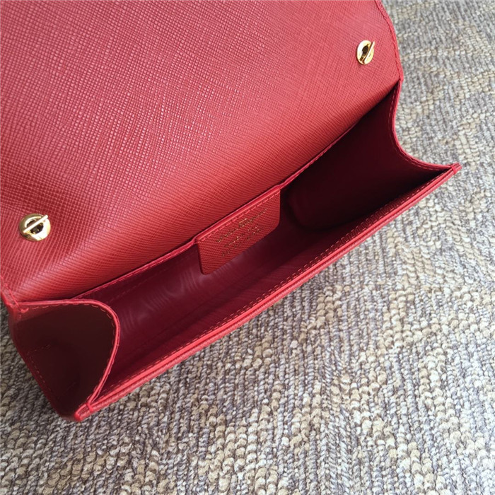 페레가모 미니 체인 숄더백 19CM 22B558-3