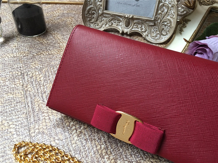 페레가모 미니 체인백 22B875-2