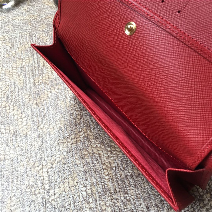 페레가모 미니 체인백 22B875-4