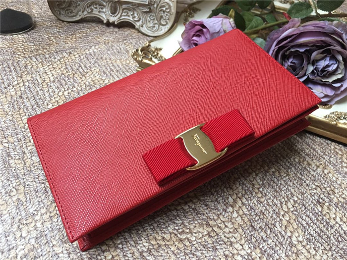 페레가모 미니 체인백 22B875-4