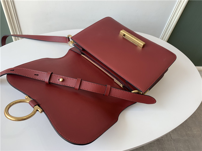 페레가모 플랩백 21H321-3 2020/신상