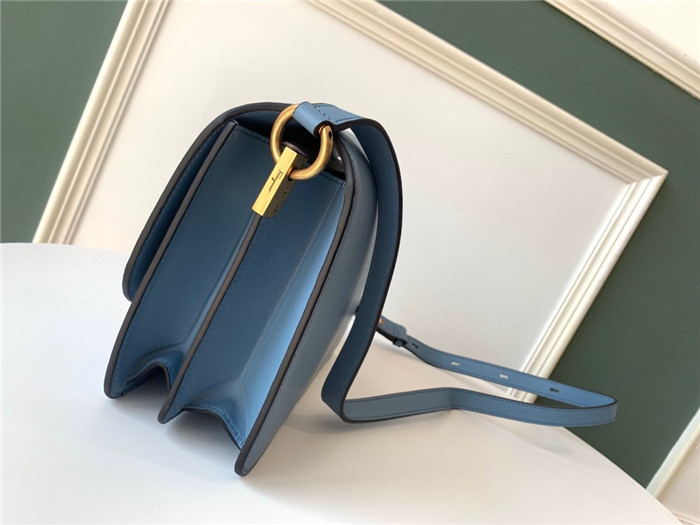 페레가모 플랩백 21H321-5 2020/신상