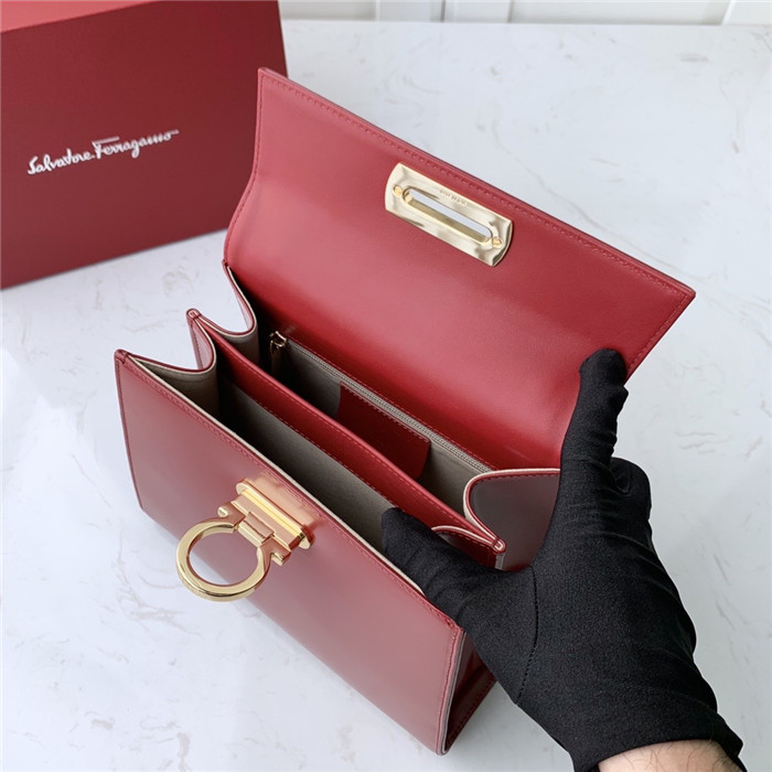 페레가모 토트&숄더백 DY-212269-1