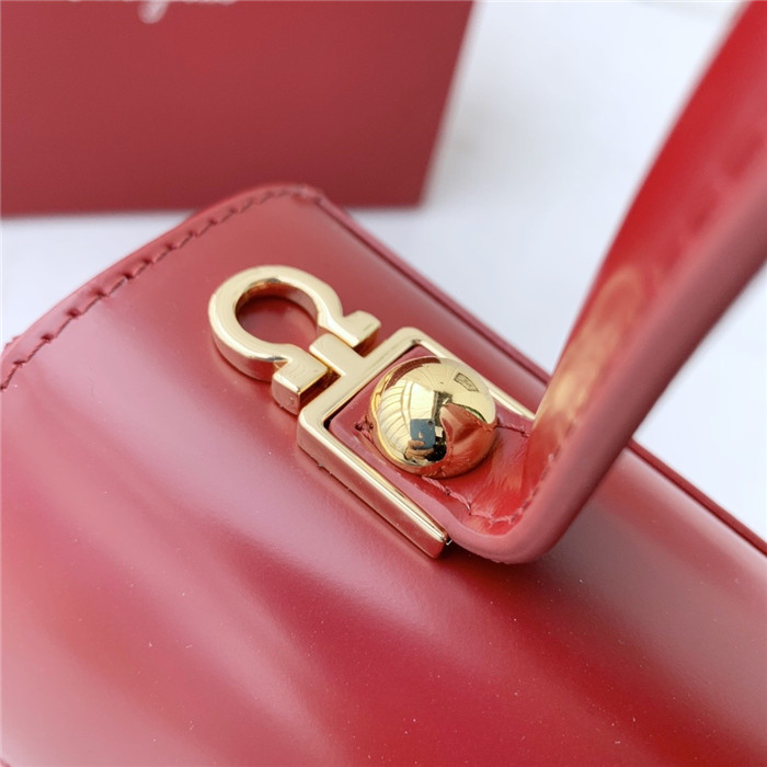 페레가모 토트&숄더백 DY-212269-1