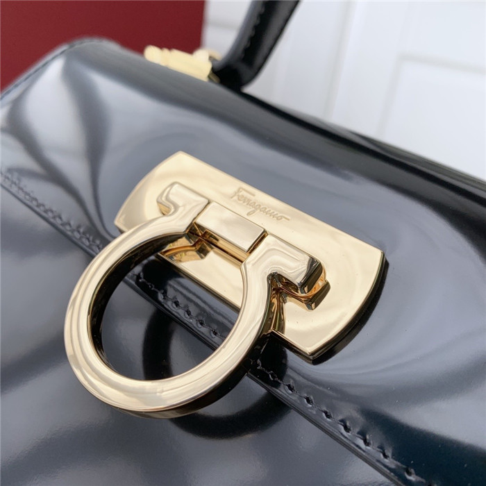 페레가모 토트&숄더백 DY-212269-2