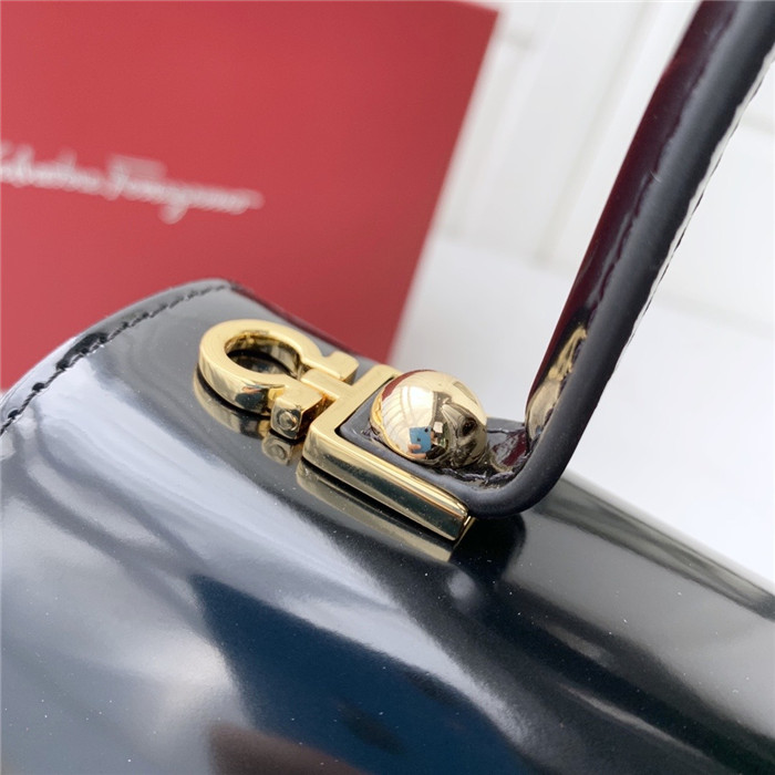 페레가모 토트&숄더백 DY-212269-2