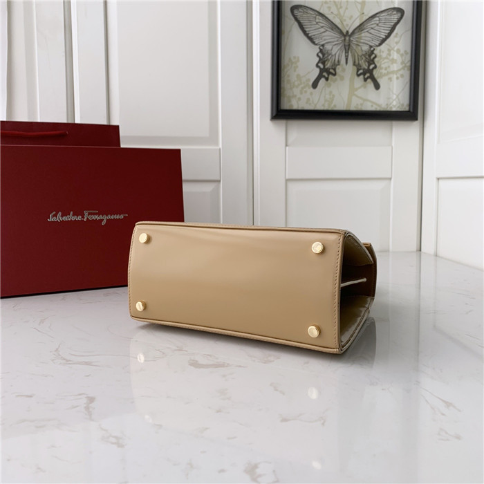 페레가모 토트&숄더백 DY-212269-4