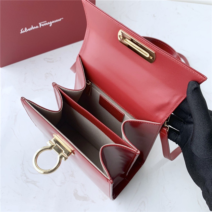 페레가모 토트&숄더백 DY-212269-5