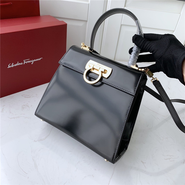 페레가모 토트&숄더백 DY-212269-6