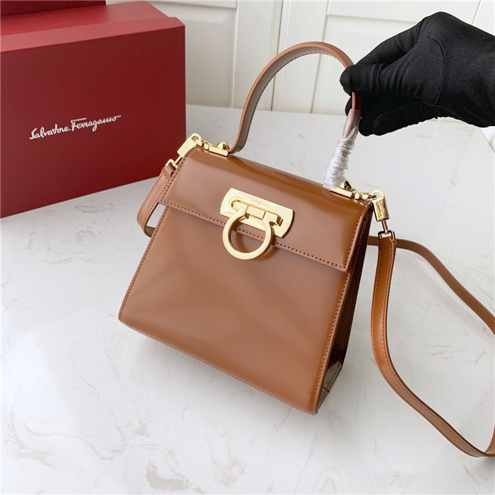 페레가모 미니 토트&숄더백 DY-212267-1