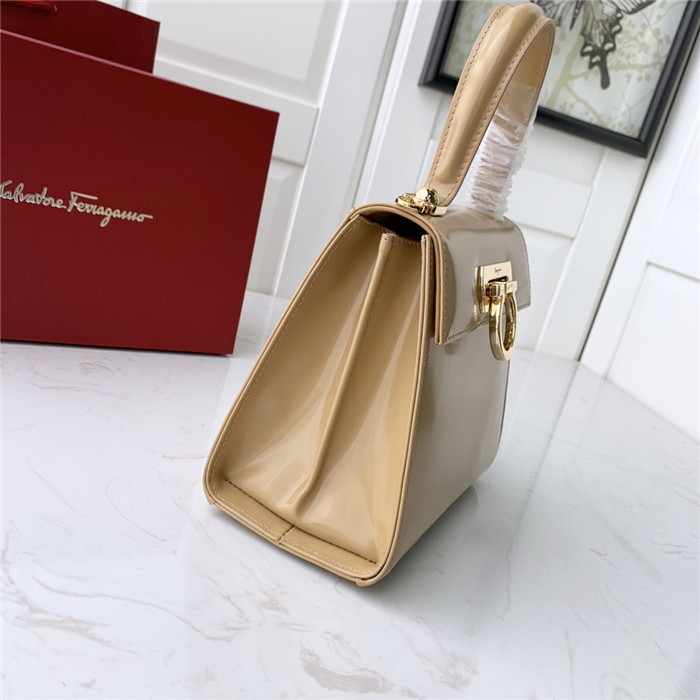 페레가모 미니 토트&숄더백 DY-212267-2