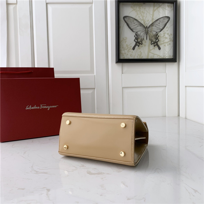 페레가모 미니 토트&숄더백 DY-212267-2