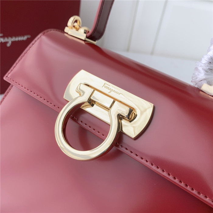 페레가모 미니 토트&숄더백 DY-212267-3