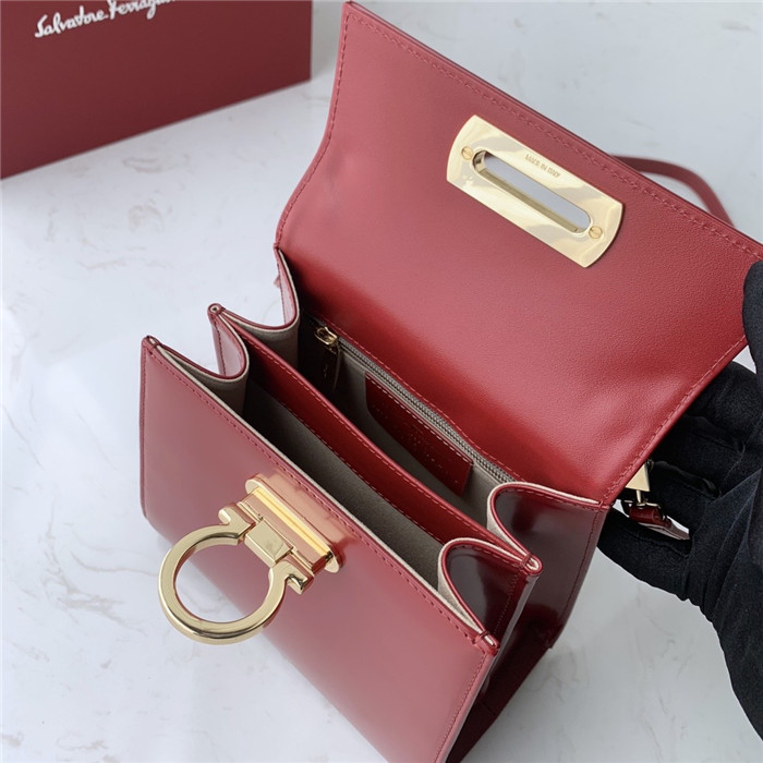 페레가모 미니 토트&숄더백 DY-212267-3