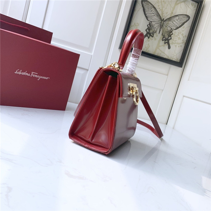 페레가모 미니 토트&숄더백 DY-212267-3