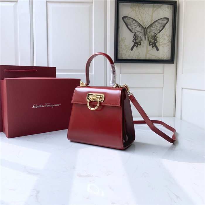 페레가모 미니 토트&숄더백 DY-212267-3