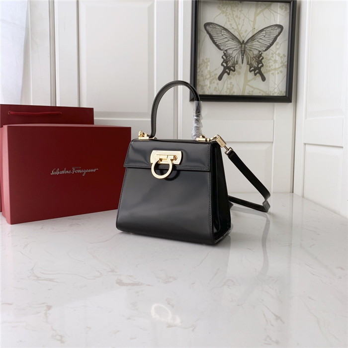 페레가모 미니 토트&숄더백 DY-212267-4